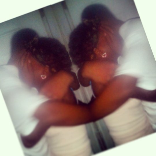 My Solo Assss Follow Me On Instaa PrettySkinn_ n add me on Facebook Og Dede hoe 
Byeeee : )