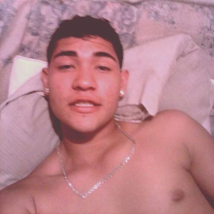 Mas vale um amigo homem do que mil amigas mulheres. Nossa amizade vai durar pra sempre, pode contar comigo pra tudo, eu te amo mano♡ / @_poxabequinha