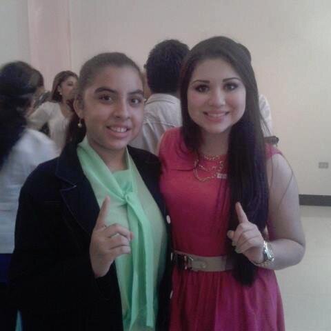 anamirari's profile picture. 