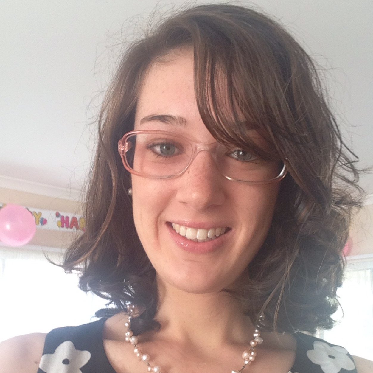 happyc_d's profile picture. Studying French and Psychology - just finished :) Interested in bilingualism and everything to do with speech! #otolaryngology #languages #ent