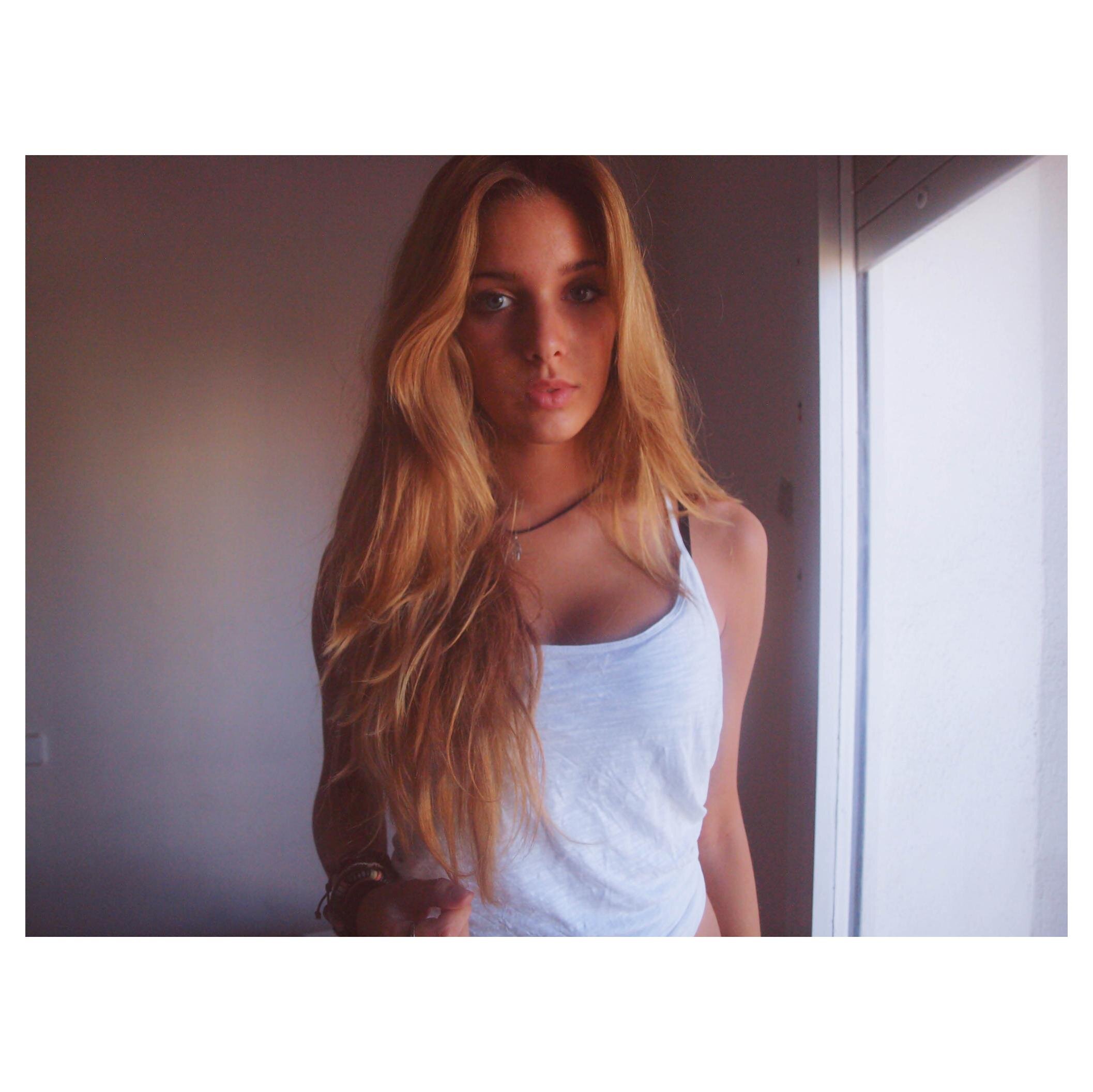 Caarmee1's profile picture. LESS EGO, MORE ECO   http://t.co/G2cNFfNTgq