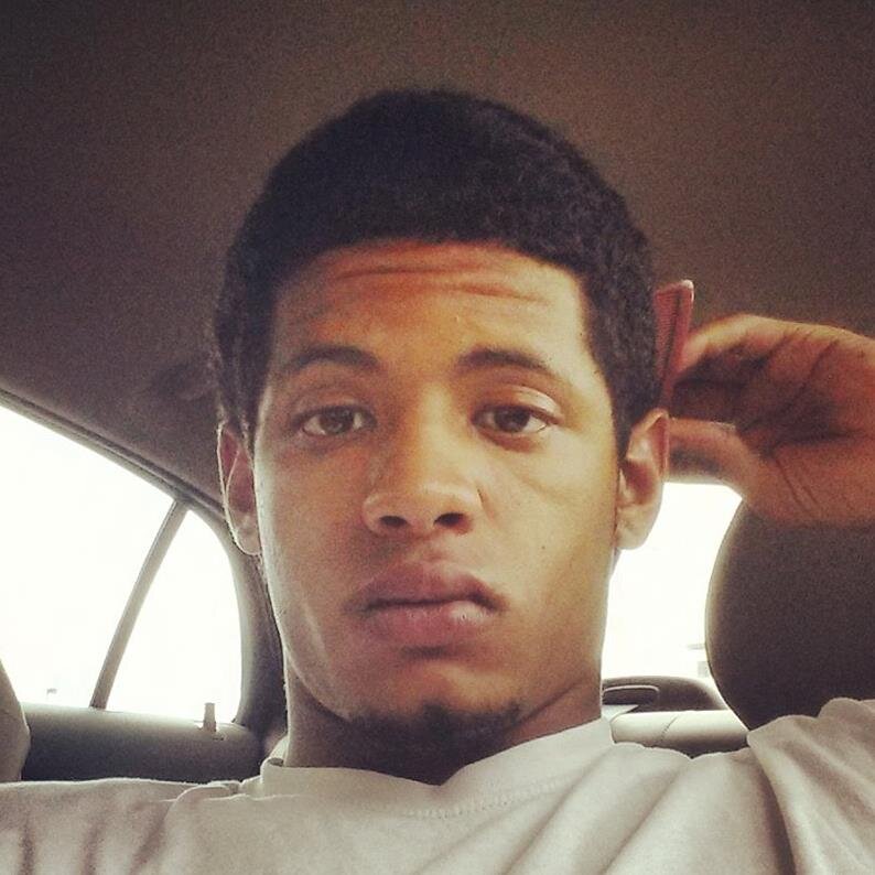 JusSumSlight_x's profile picture. There's a future in store for me and I'll be successful one day. #RIPAllen #RIPLawrence #RIPLateef