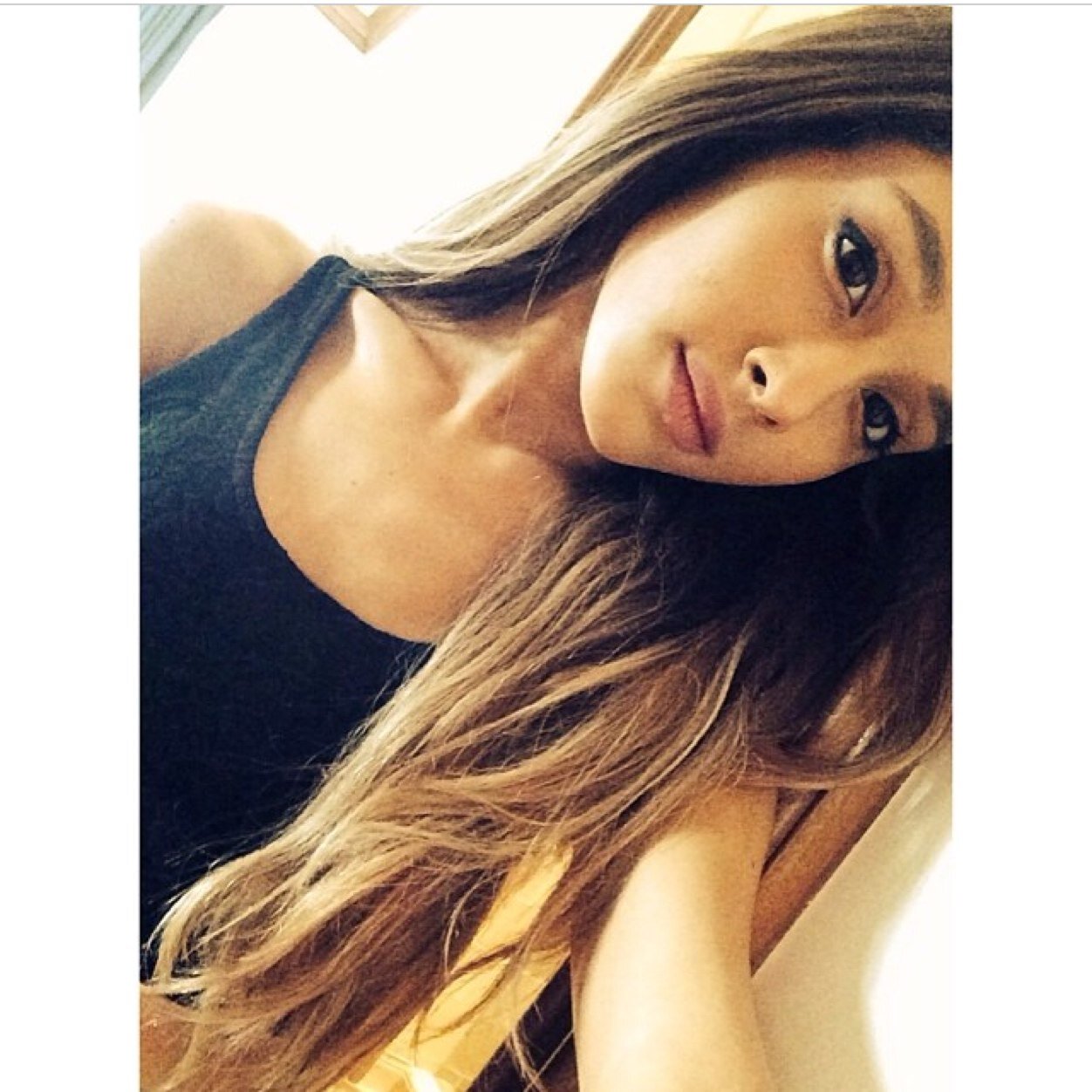 Saved036913's profile picture. Since @Lilmendess gave you this follow pls follow her and rt the link in her bio! Ily!