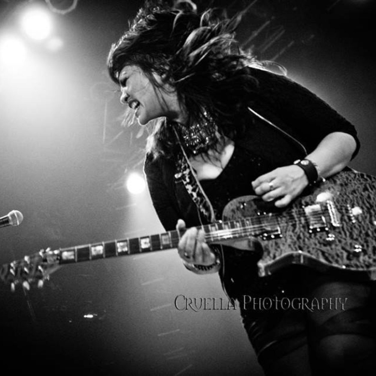 rosieblues1's profile picture. Lead Guitarist for Cougrzz Rock all female band and CR acoustic Duo.