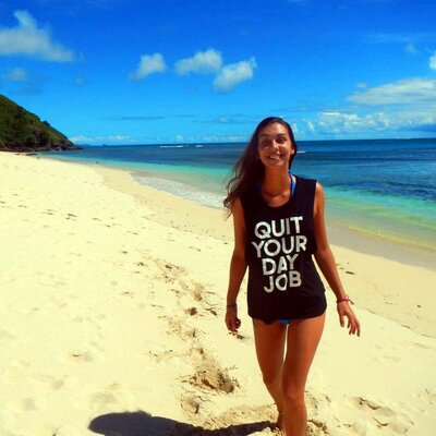 Emilie Nomadjunkies Je Ne Voyage Pas Pour Fuir Ma Realite Je Voyage Pour La Vivre Par Saradecc Nomadjunkies Citation Voyage Http T Co Kyqccvgzpa