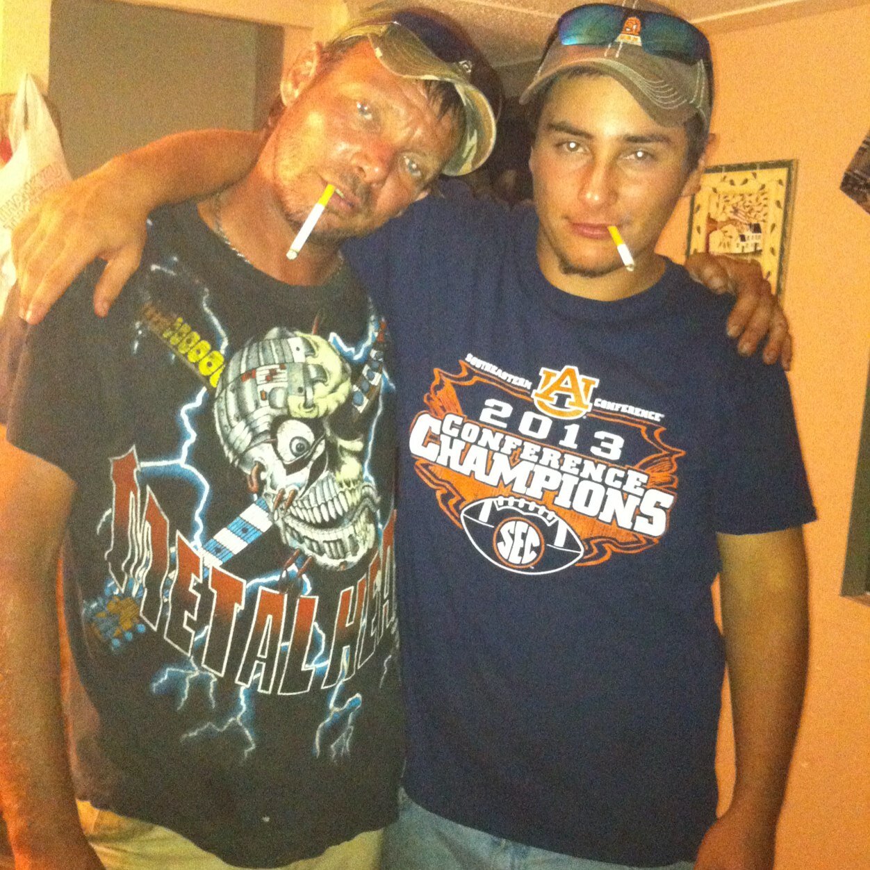 I'm funny,easy to be around, I like mudding, fishing, and havin funn:).....follow me!!!!