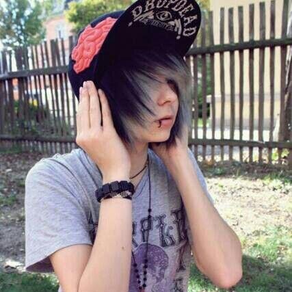 insanely_cute's profile picture. single/nice/nice to meet u im mickey