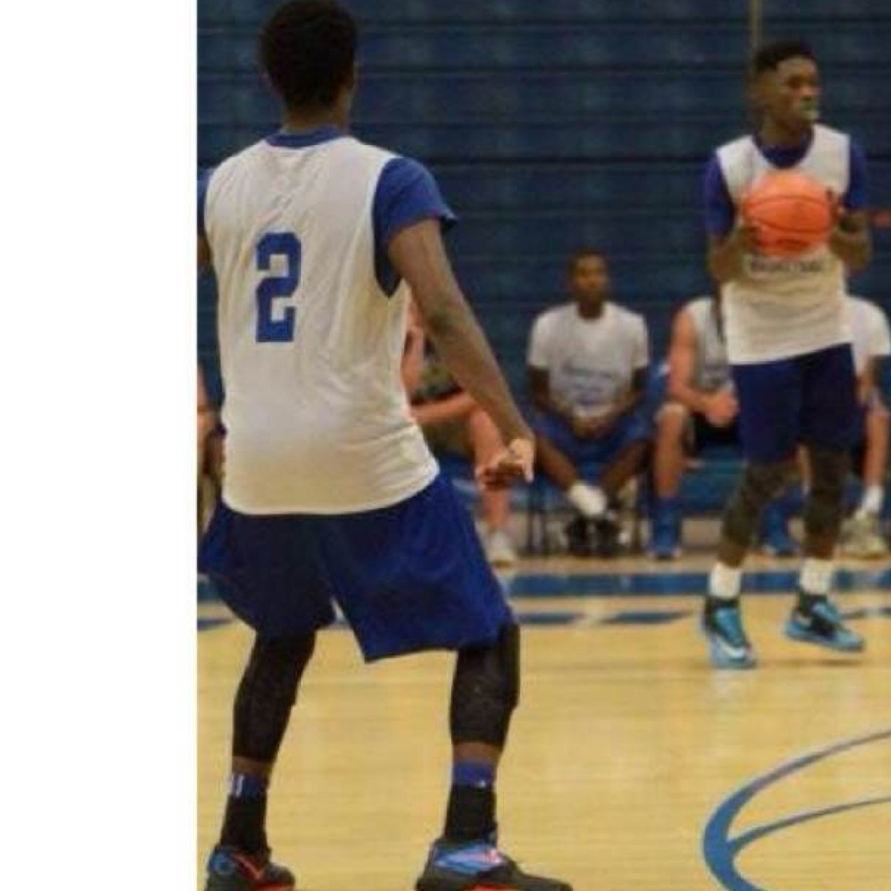 5'11 Point Guard #10 Class of 2016 #StriveForGreatness #GrindHardAlways #blessed #D1 Any Gym is Home#270 Follow me on instagram: ionlygot1dream_2