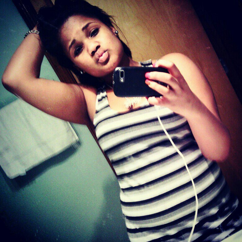 #BisexualBitchh #ClassOf2016 IG:l
boss's__bitchhhh Kik:FreakNastiee. #Taurus birthday04.29