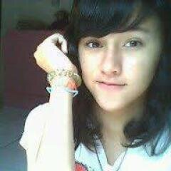 AzilAfina's profile picture. 