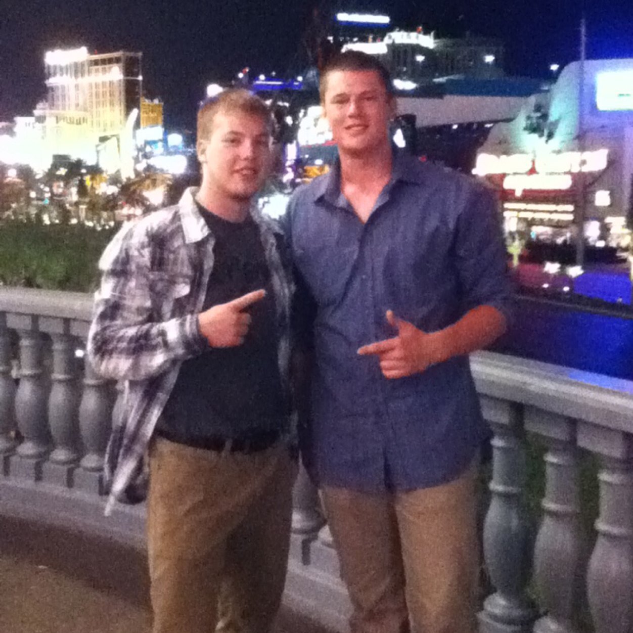 Retired baseball player⚾️✌🏽️& Future bar owner🍻 ♏️ontana 📷👻: chrisking22