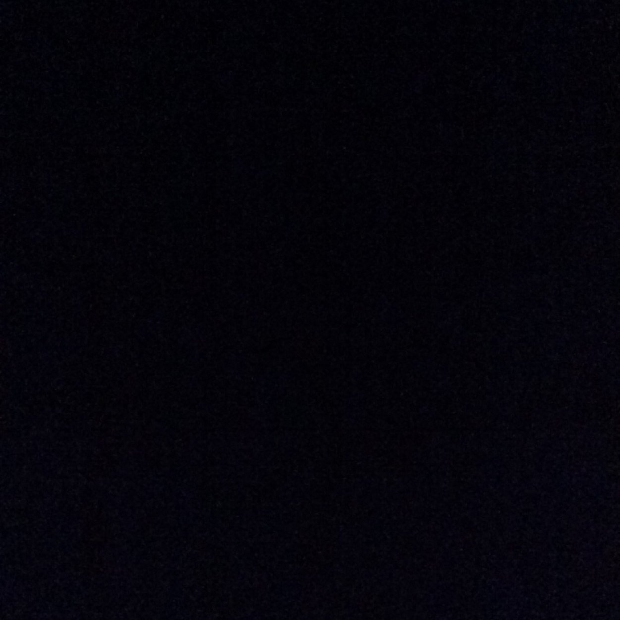 فقط عمره فوق ٢٥ غيرة لا شوفة