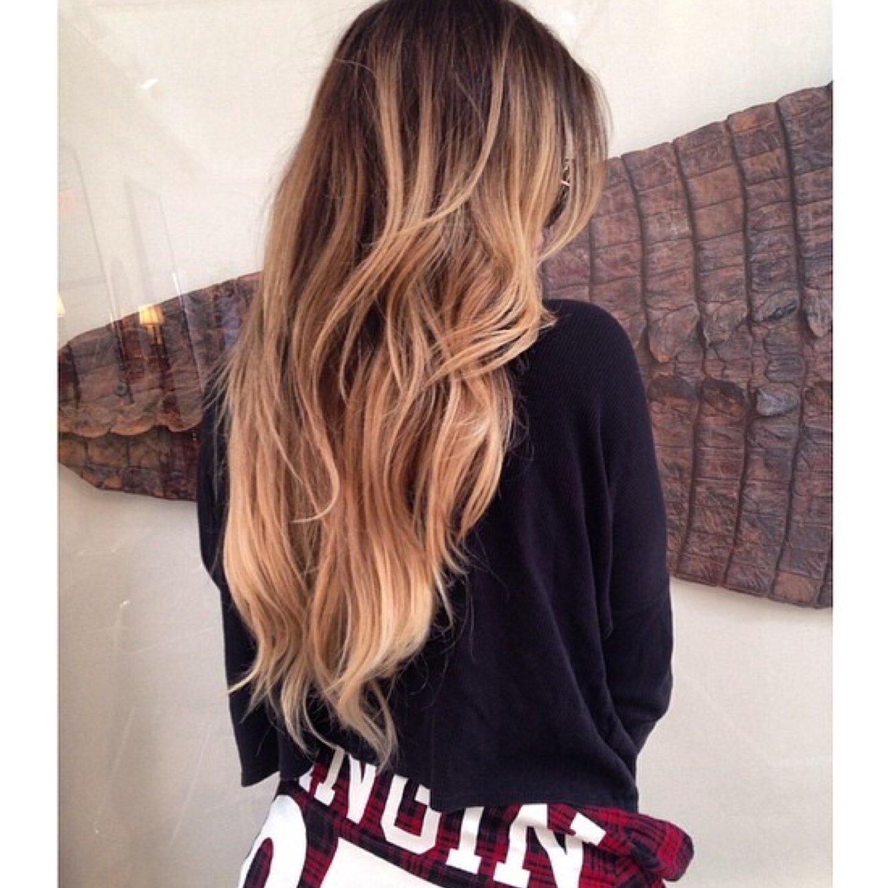 inspireyounow28's profile picture. 