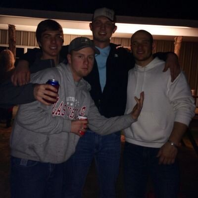 Student at ETBU, Football, Baseball, Hunting, Fishing. Follow me ill follow back