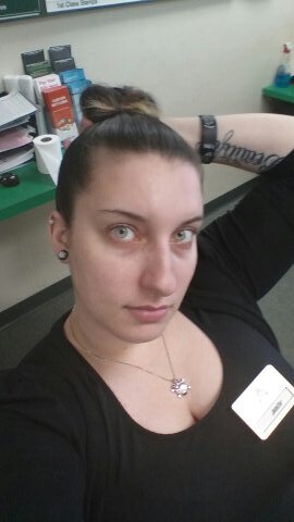 25yo green eye beauty. no assholes please and thank you. Bmore, MD Add me on instagram @green_eyez_8907