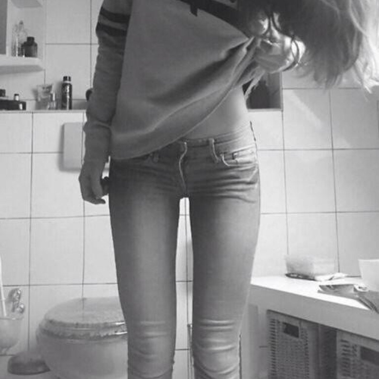 Dying to be thin.
I'll do anything to lose this weight.
Avi is NOT me.