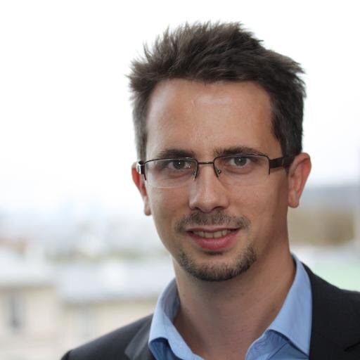 Datamining Webanalytics webmining, data visualization, CRM, email marketing
