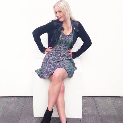 EllieGurrey's profile picture. Digital Content Editor at @salmonltd
 
Love for Literature, Interior Design and Travel & Fashion.