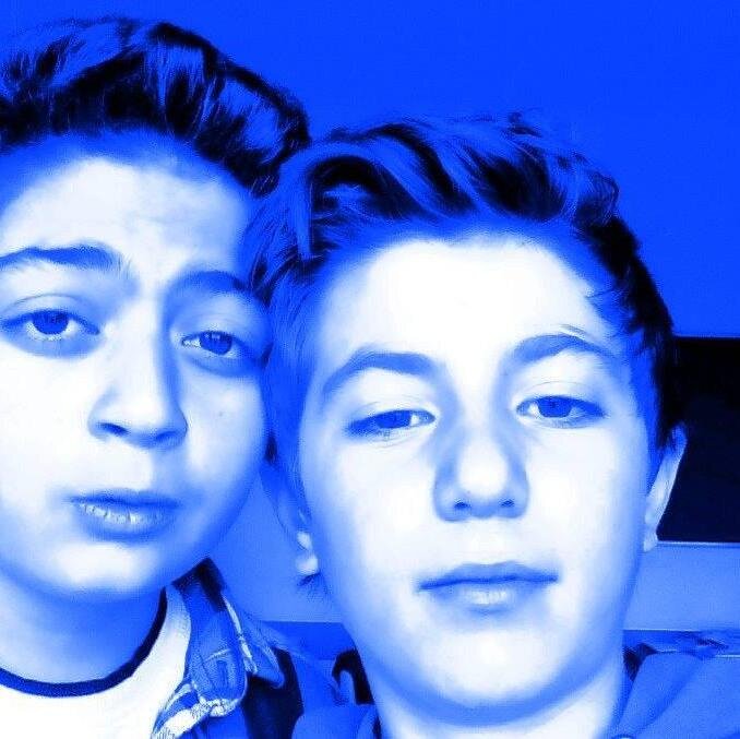 karakusOnurcem's profile picture. PARTY HARD !!