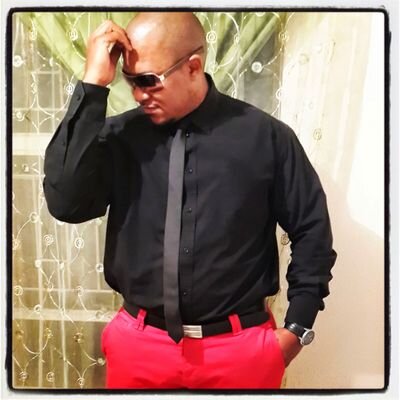 drelouw's profile picture. 