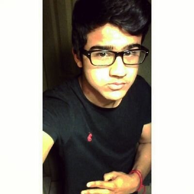 JayZeus_'s profile picture. Eighteen years young. I'd put a quote here, but that'd be too cliché.