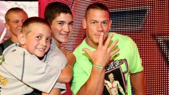 _foreverCenafan's profile picture. I BELIEVE THAT ONE DAY WILL @JohnCena FOLLOW ME #evenstronger #nevergiveup AND I LOVE BELLAS 3