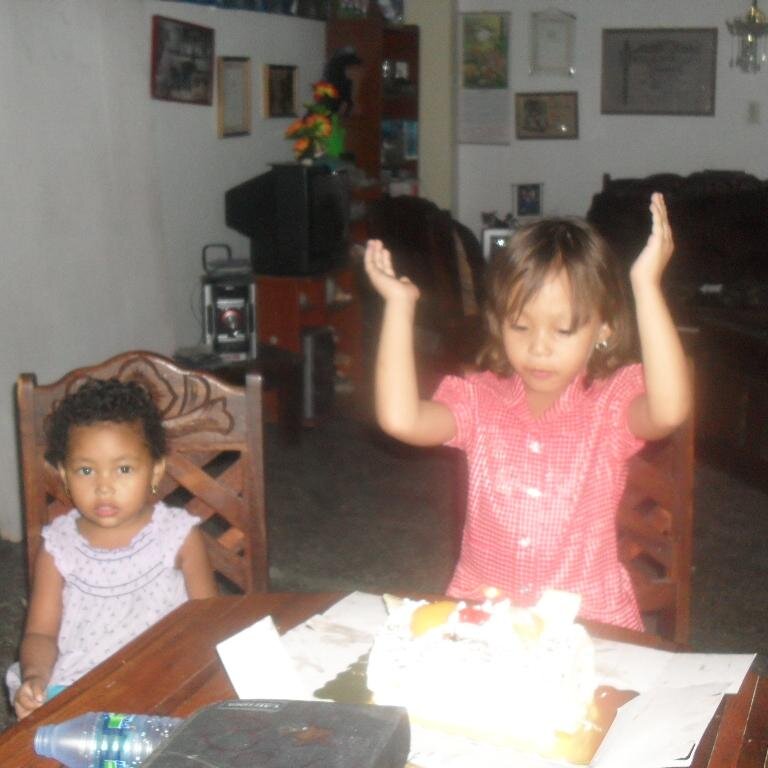 henryarizz's profile picture. 