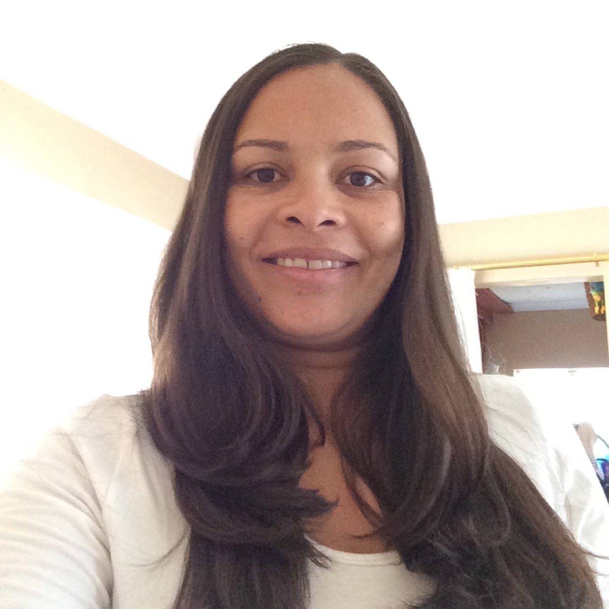 livzhutt's profile picture. 