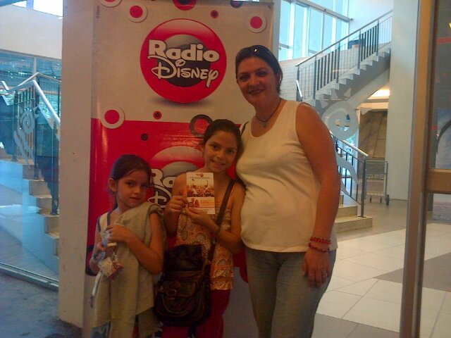 Soy madre d 4 hermosos bbs, y trabajo mucho y me doy tiempo pa todo