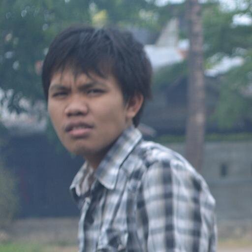 friendly, sweet, generous, polite.  @ Pelajari dulu baru menilai orang