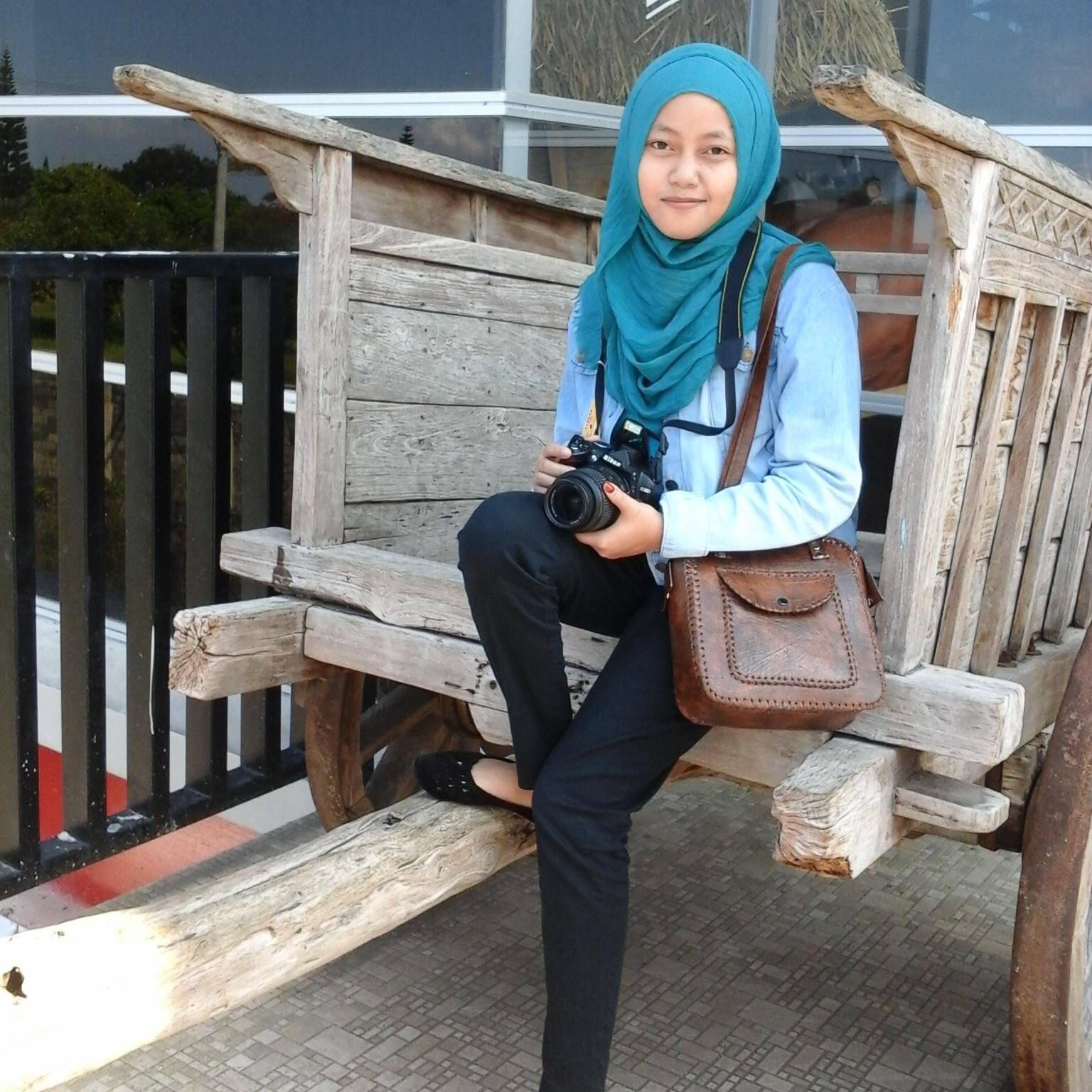 vebrinarsanthi's profile picture. judes cuek