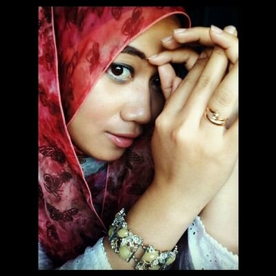 yuwLarasaty's profile picture. l ♡ Allah| l ♡ Muhammad |I ♡ ma IbuBapak|l ♡ ma Brothers| l ♡ Muh.Imal AB| l ♡ OP| My Instagram: YuwLarasaty |My Path: Ayu Larasaty |My Line: Ayu Larasaty