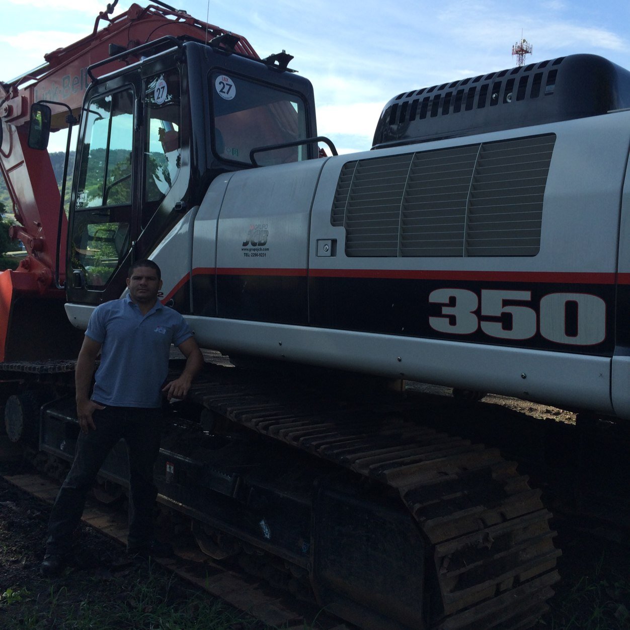 FernanpRojas's profile picture. 