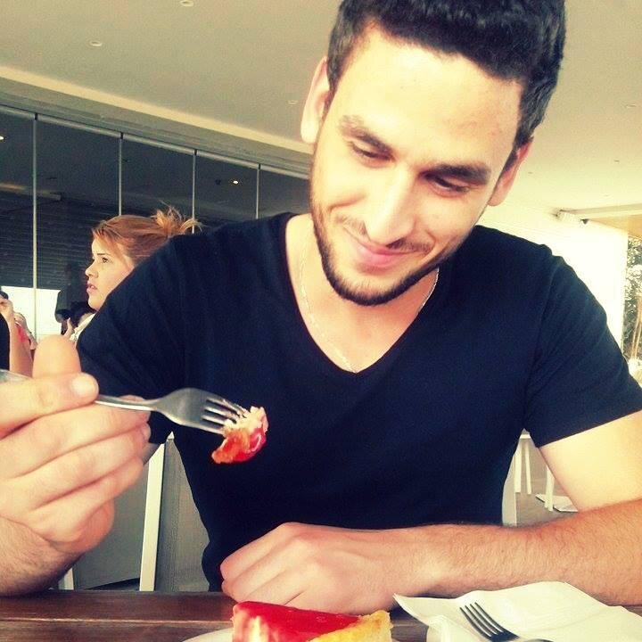 AridhiHoussem's profile picture. 