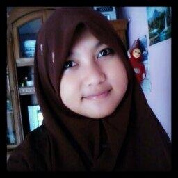 Hiduplah seolah-olah setiap hari adalah hari terakhirmu. Maka kamu akan menghargai setiap waktu yang tersisa dalam hidup  (´⌣`ʃƪ)