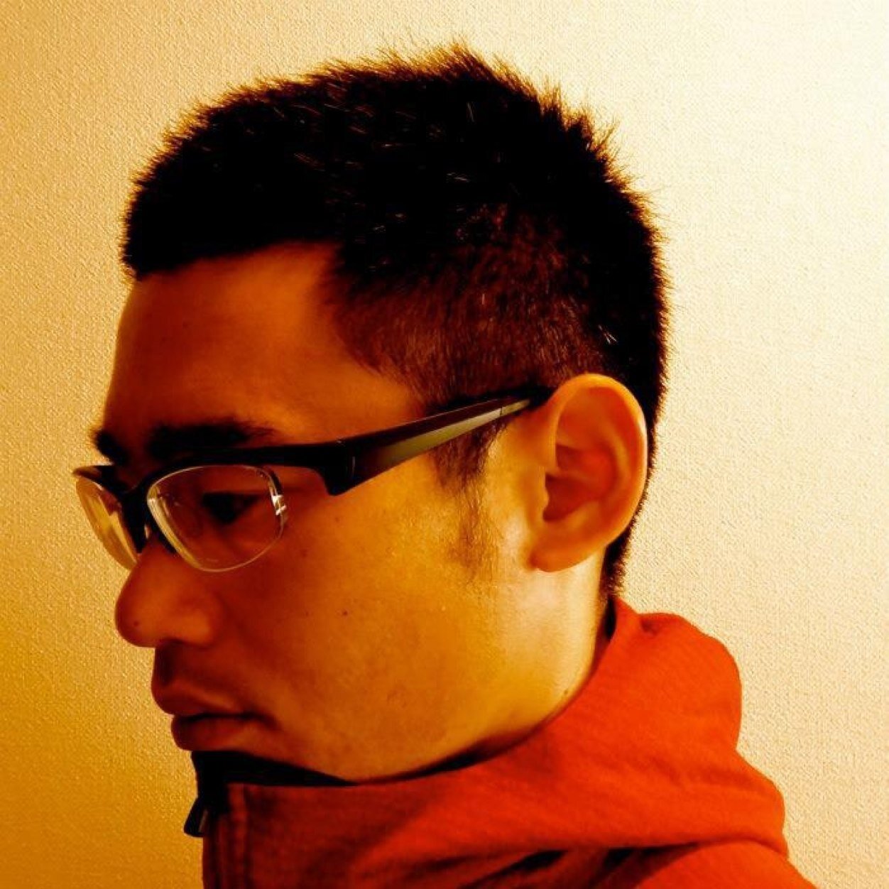 DJ Jam(地底都市アガルタ、genuine)
毎月第3金曜日 大塚の地底で「地底都市アガルタ」のレギュラーDJ、偶数月の第1水曜日 頭バー「genuine」で田中教順のDrumsと+DJでセッションをしています。山遊びもしていまーす!!