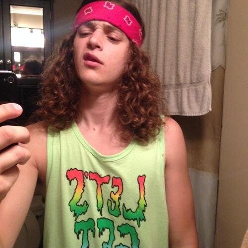 WHOREGANG RAPPER/PRODUCER. LISTEN TO AND PURCHASE MY BEATS AT:  http://t.co/kLv6VbkmnH