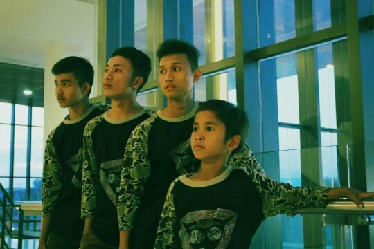 4 People & Beatbox Creative Team From Pematang Siantar, Sumatera Utara ┋See on @Trans_IMB 2014. SOON!!