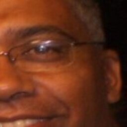 linid1293's profile picture. К чёрту умные вещи. Мне по возрасту положено творить глупости.