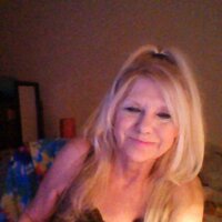 selena roberts (@selenarose23) 's Twitter Profile
