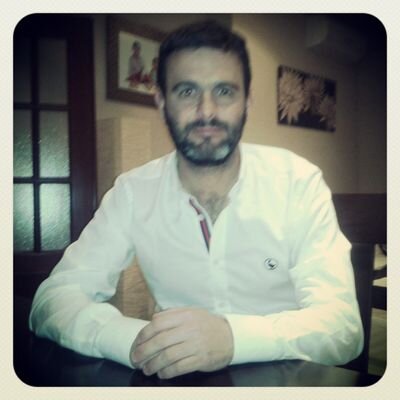 OscarPozoMenach's profile picture. Topógrafo de profesión. Seguidor de mi mujer y mis hijos. (también de la musica indie)