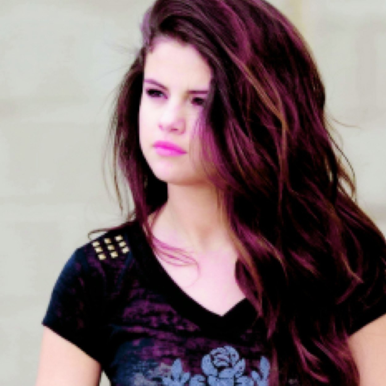 Fui procurar felicidade e achei no fundo de um baú a Selena e a Alice Since: 22.12.12