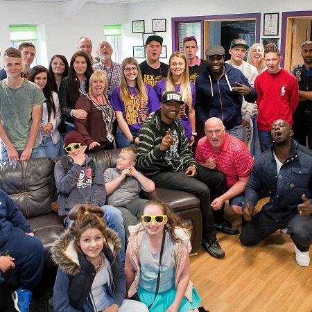 Drop in centre for Young People aged 11-18, offering support and advice on a range of topics in a fun atmosphere. 6-9pm Tues, Weds and Sats. Pop in and see us!