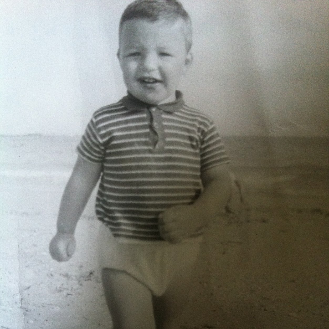 deluxecarbu's profile picture. Journalist, Biker and Guitarist.