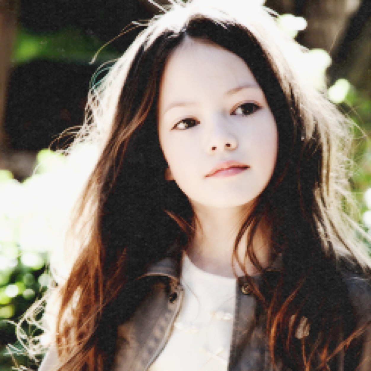 7 years old || I'm just looking for real parents || abused by foster parents || happy❤