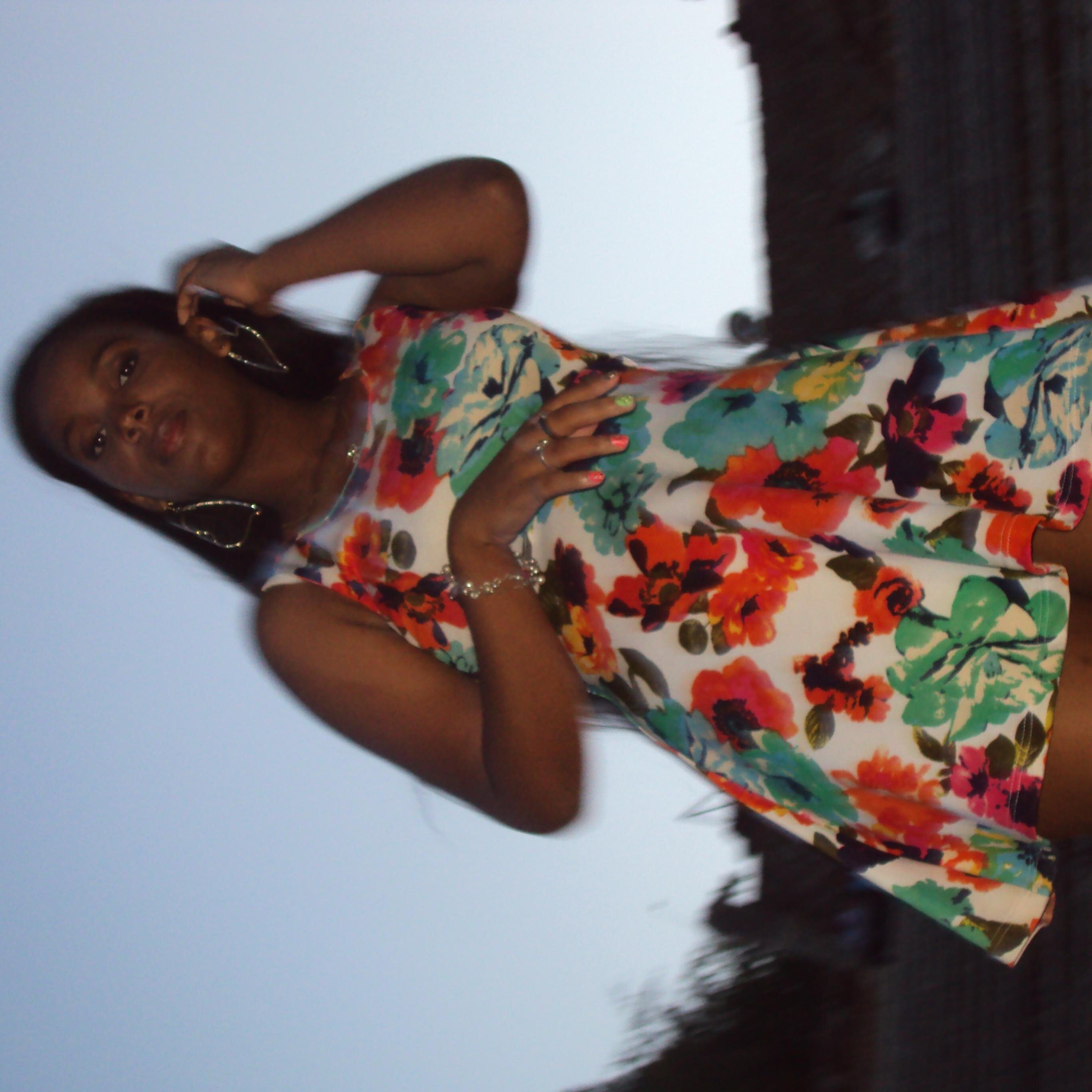 111Melody's profile picture. instagram: melodymejia                                                    facebook:melodybaleska rich mejia