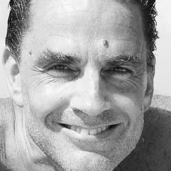 panchibelaunde's profile picture. Al diablo lo normal, quiero magia