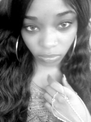 Fashion Designer | Entrepreneur | loufallonfashions@gmail.com | #iDesign | custom made clothing |