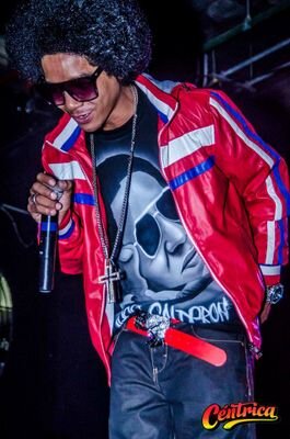 REGGAETON SHOW MAN