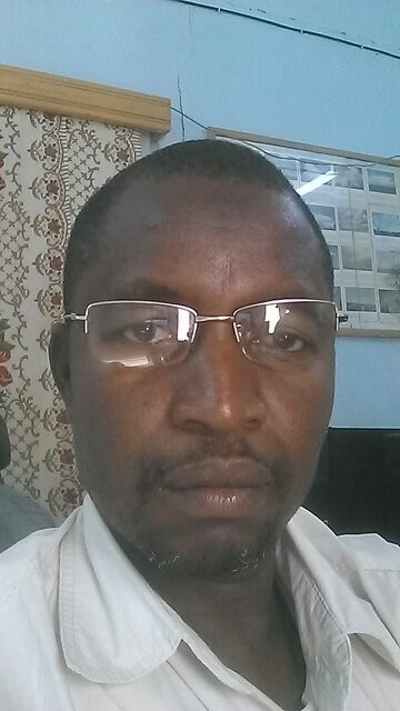 MzaZama's profile picture. 